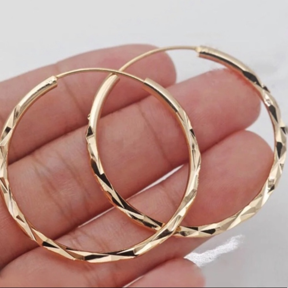 18K yellow gold plated hoop earrings - Picture 3 of 3